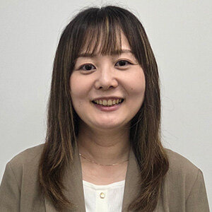 平野 玲子